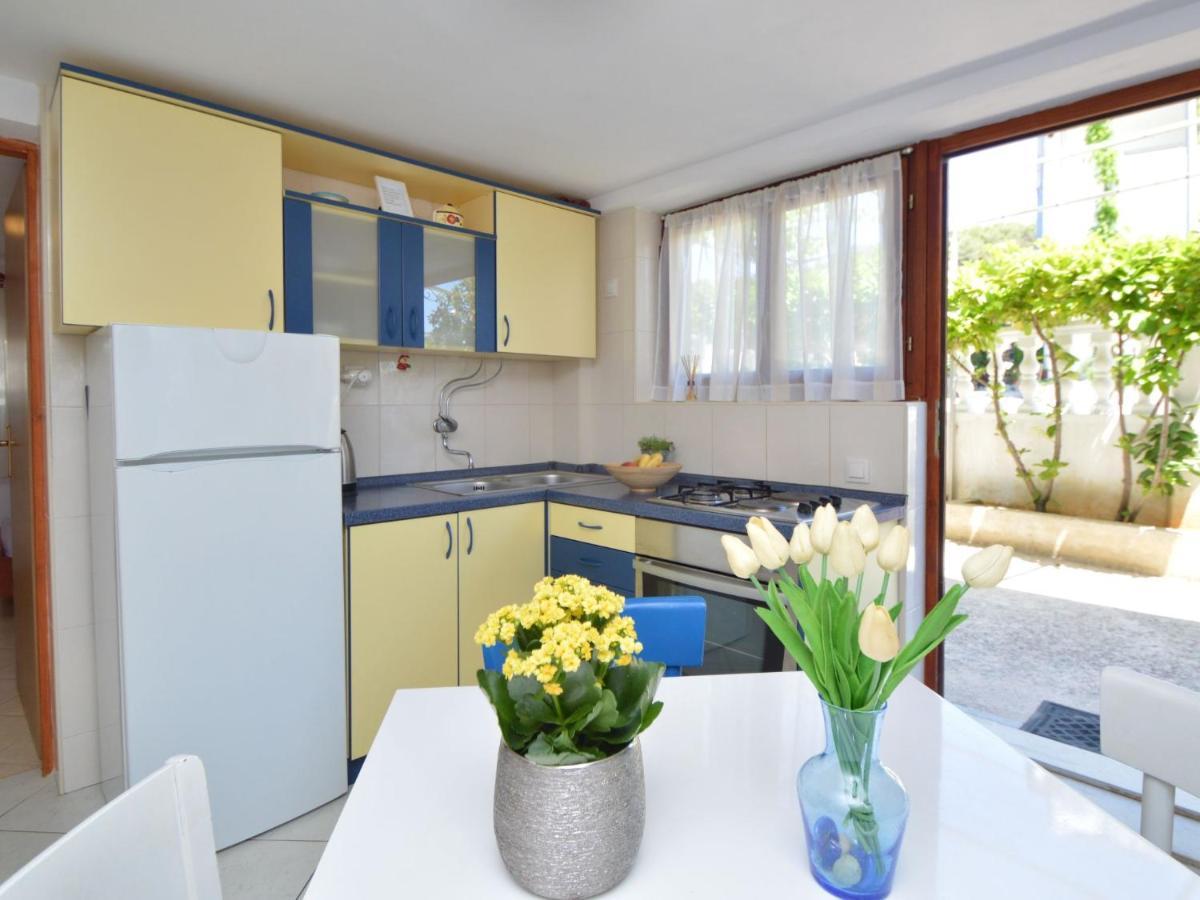 Apartment Rose-1 By Interhome Zaboric Exterior foto